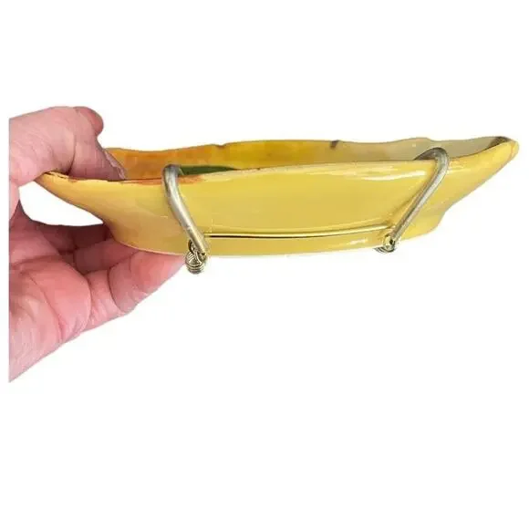 Vietri Made in Italy 7.75” Apple Decor Display Dish - Picture 2 of 8